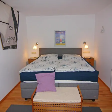 Orther Reede, Fehmarn-orth Orth